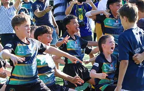 Coupe du monde des enfants / Les Baby Blacks rois des Alpilles